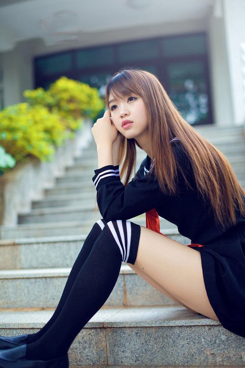 JIU YOU GAME-拜仁边路传中战术：套路升级，制造得分机会，拜仁传奇边后卫