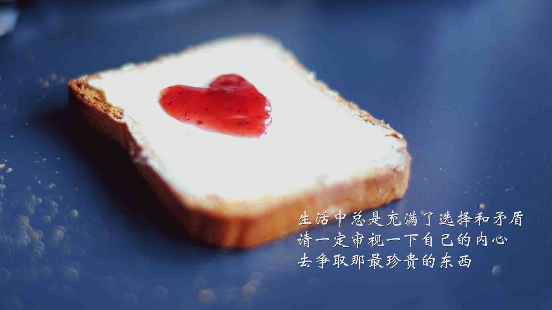 加拿大选手稳守防线，守住胜利，加拿大选手夺冠