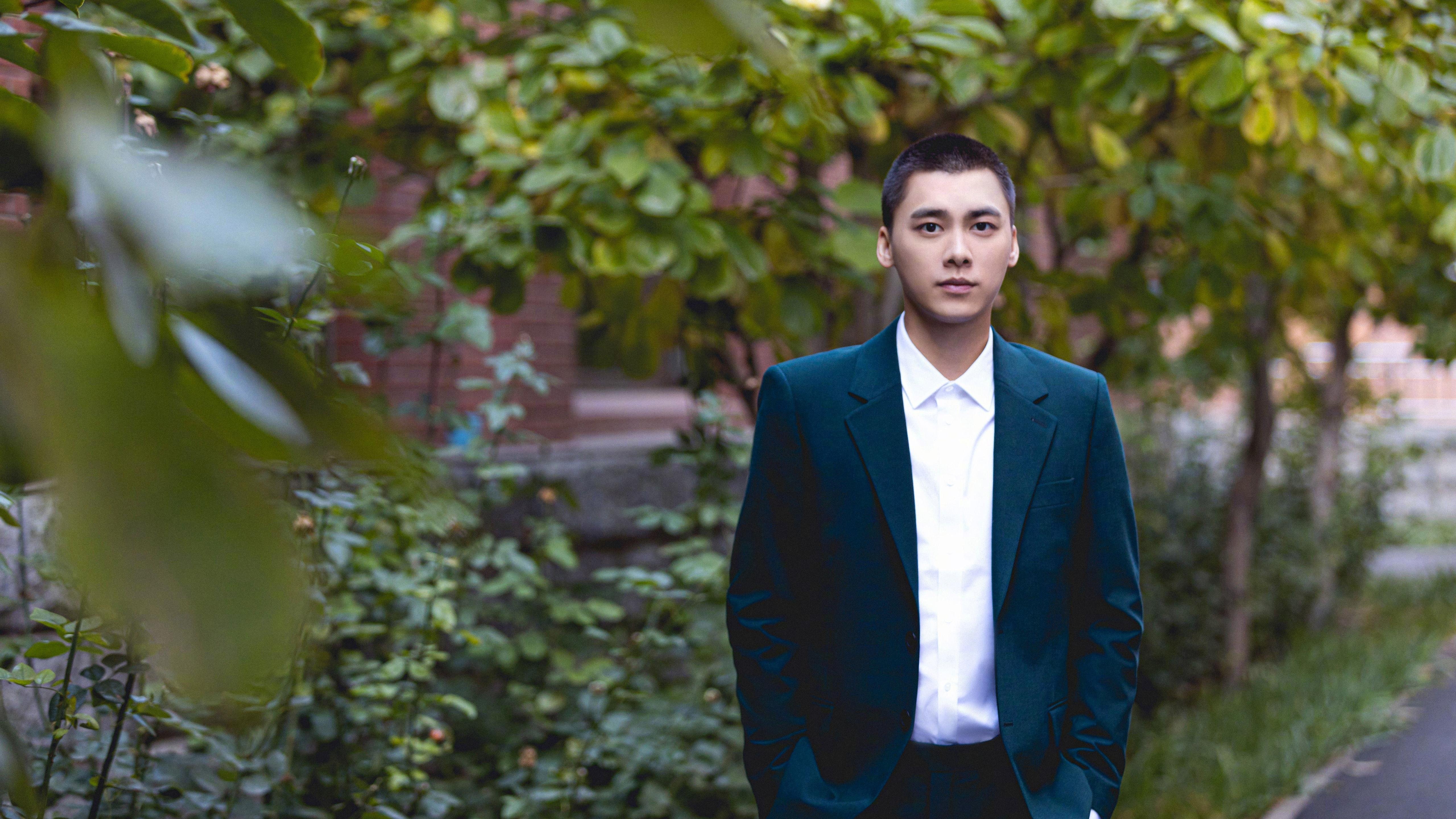 九游娱乐官网 (JIUYOU)-詹姆斯出席球鞋发布活动引关注，詹姆斯官宣